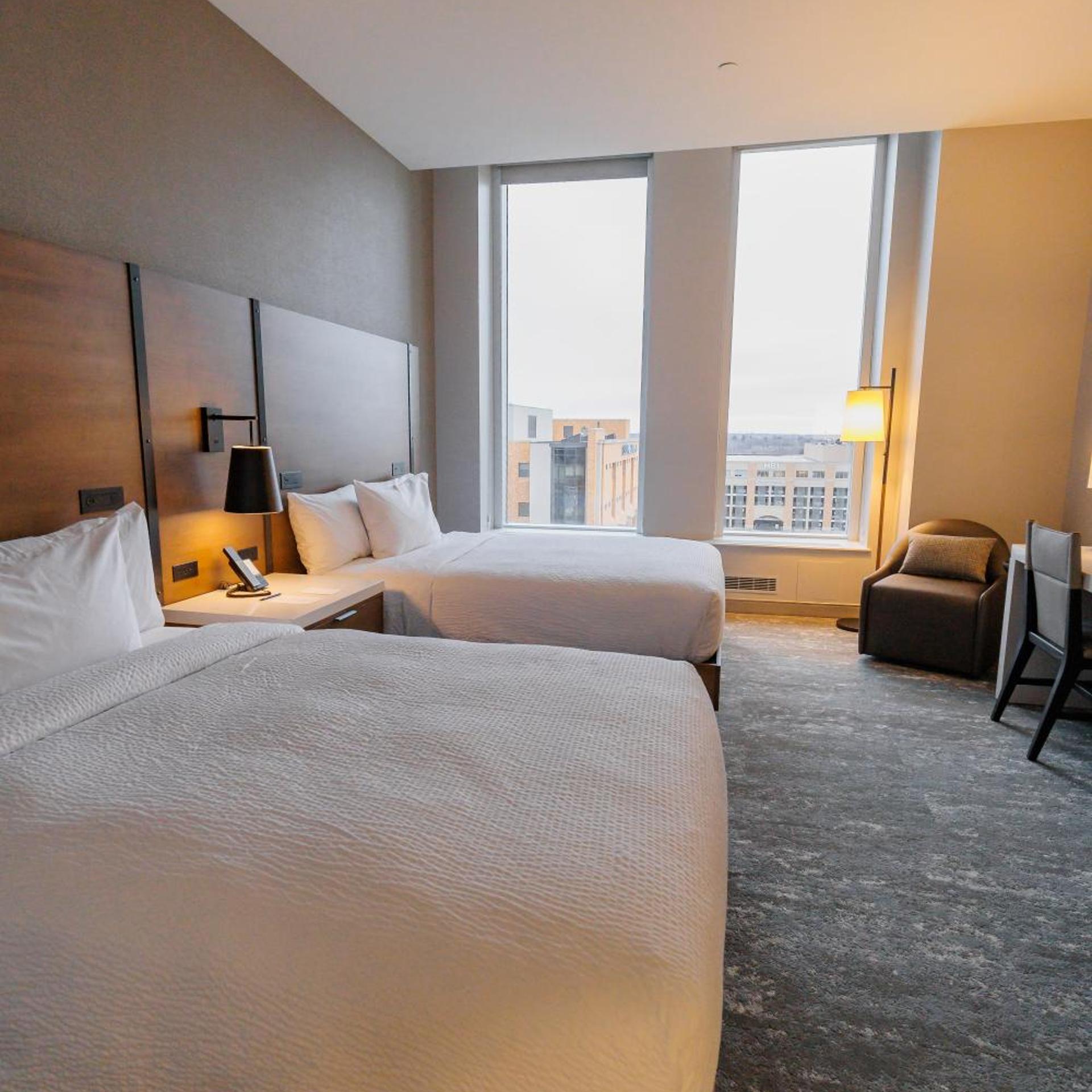 Highpoint Hotel 15/50
