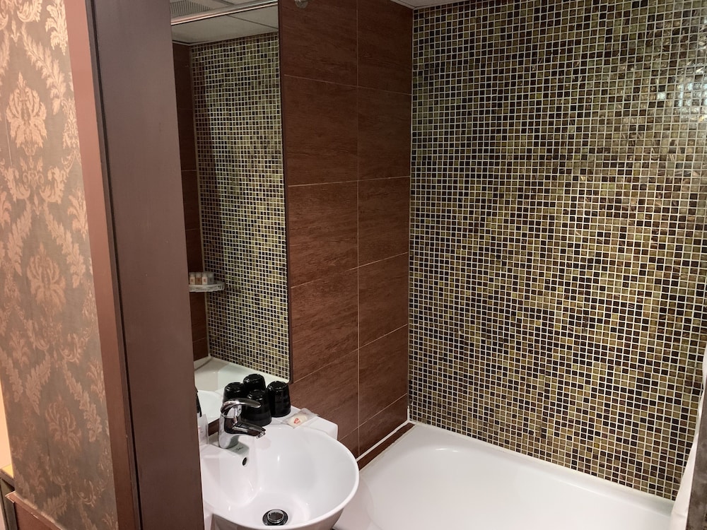 Ramada by Wyndham Hong Kong Grand 23/61
