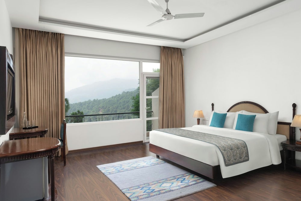 Room, King Bed, with View