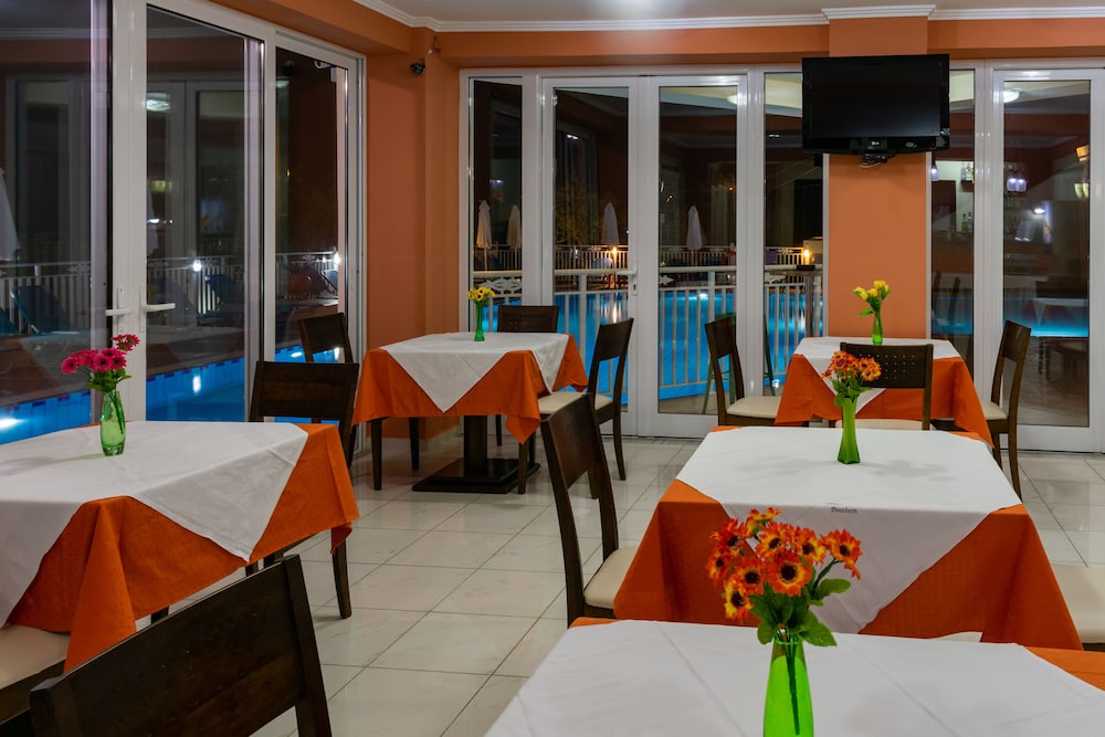Zante Pantheon Hotel 54/67
