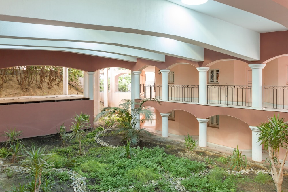 Maeva Particuliers Residence L Ange Gardien 3/50