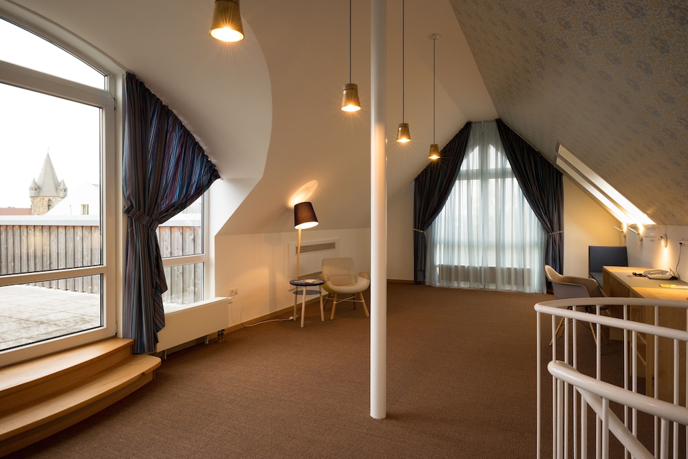 Hotel Gude 3/62