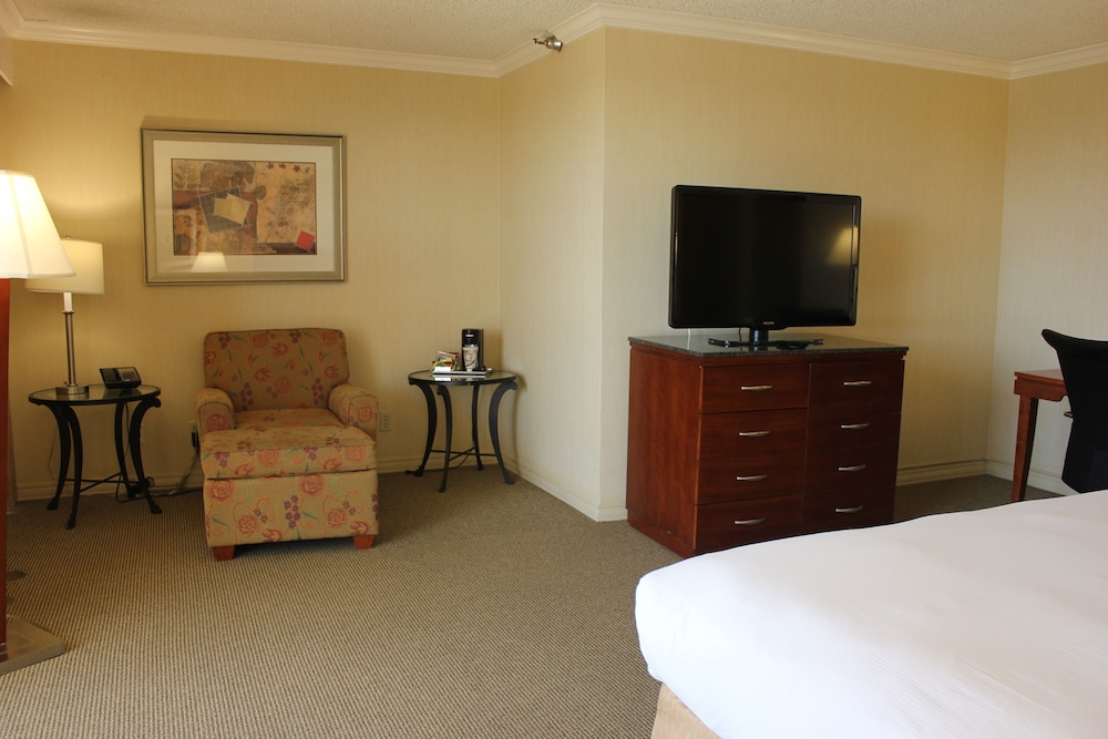 Ontario Airport Hotel And Conference Center 21/61