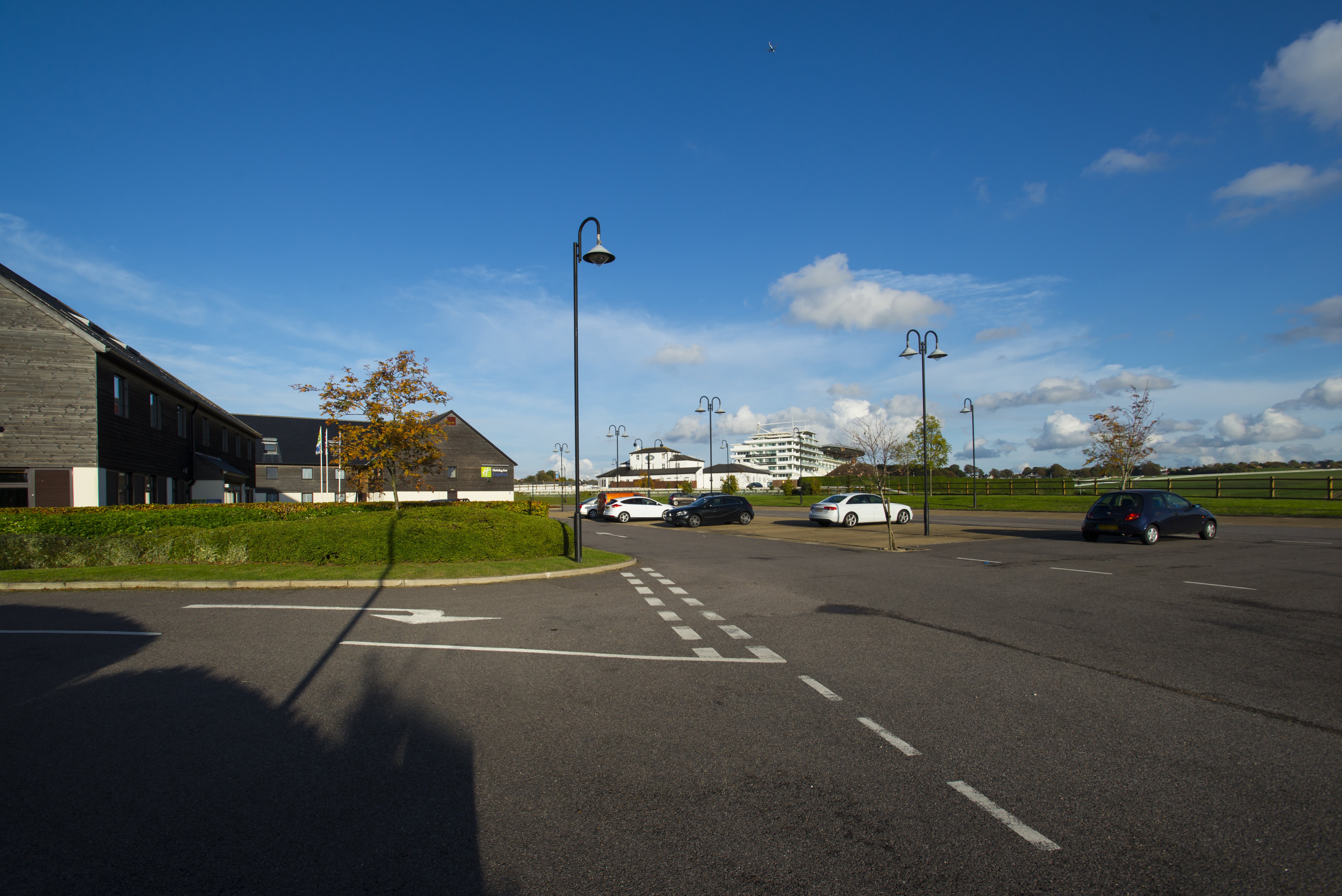 Holiday Inn Express London Epsom Downs 60/69