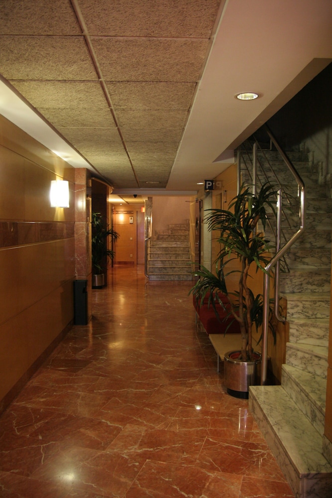 Aparthotel Napols 14/43