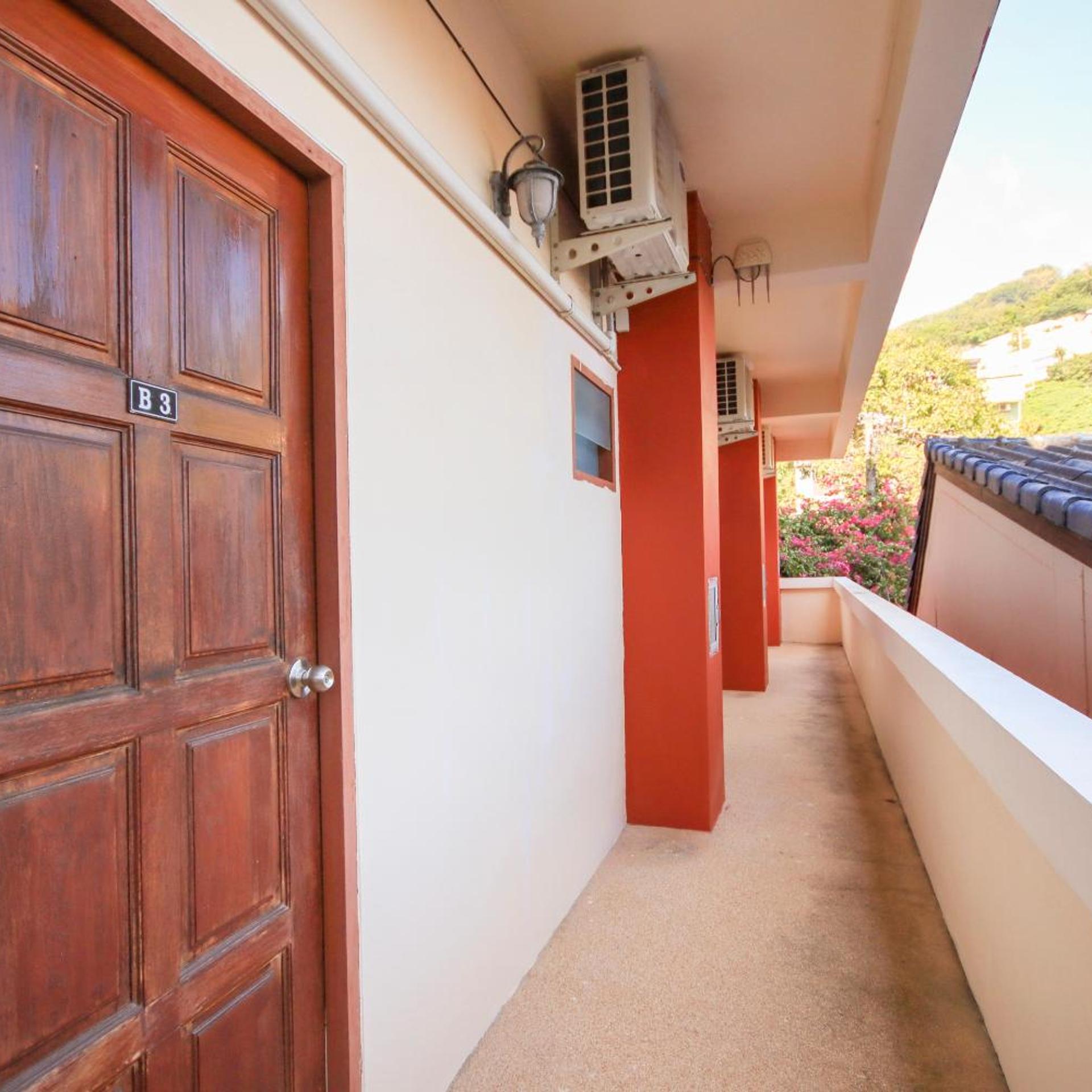 Ban Elephant Blanc Apartment 37/70