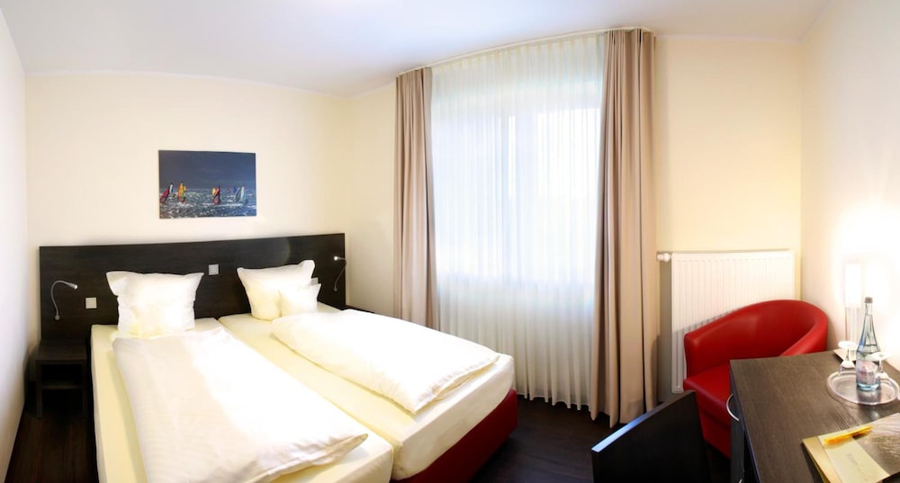 Hotel Bloemfontein 6/27