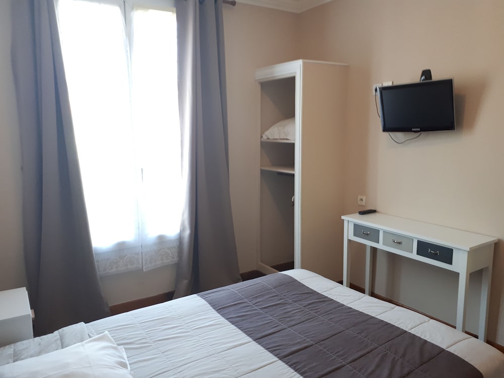Hotel Residence Champerret 10/42