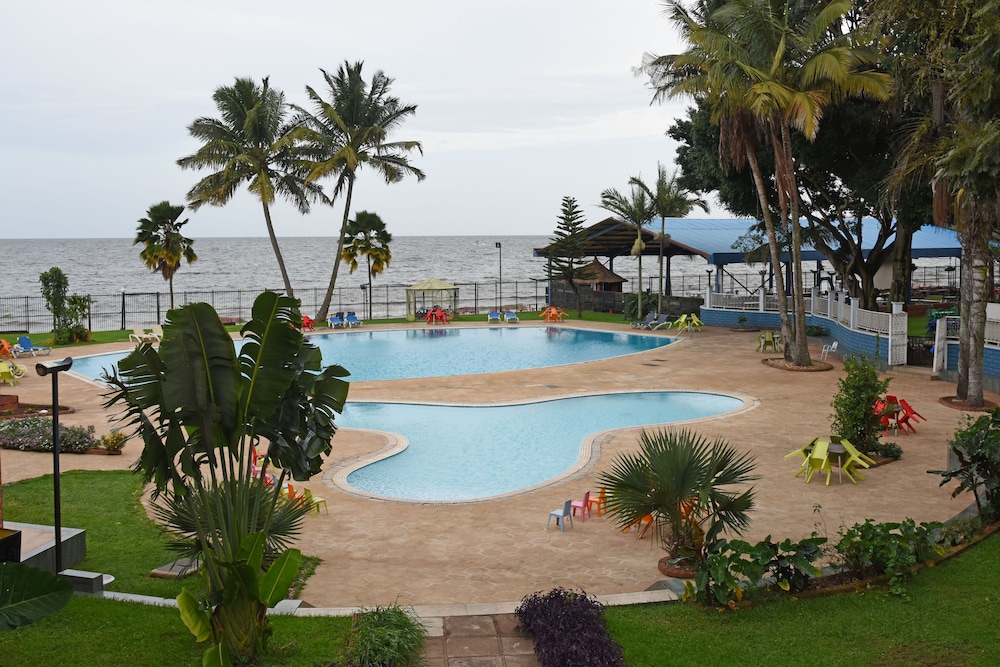 Imperial Resort Beach Hotel 59/61