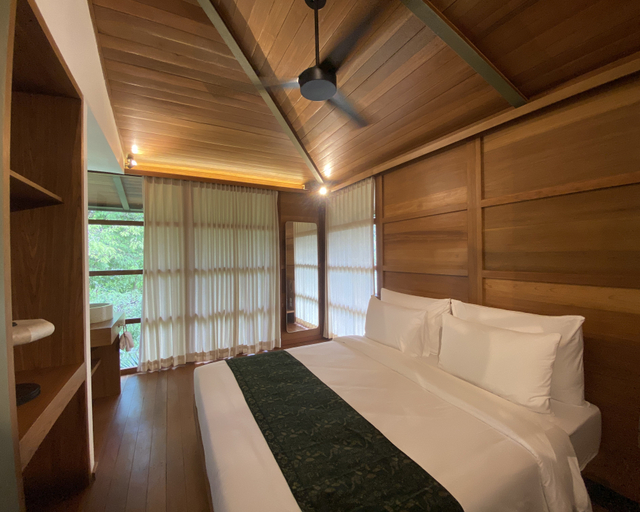 3 Rooms, Suite