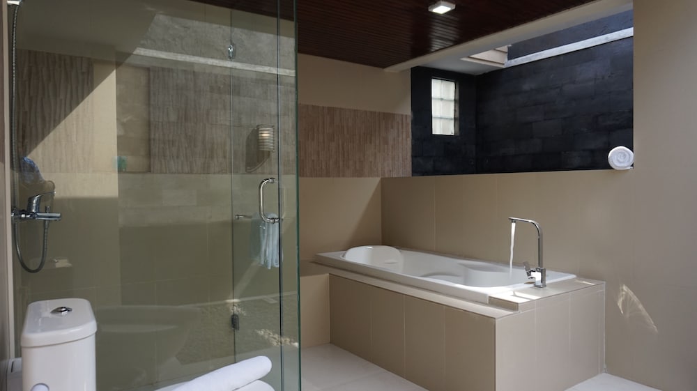 Grand Harvest Resort and Villas 29/75