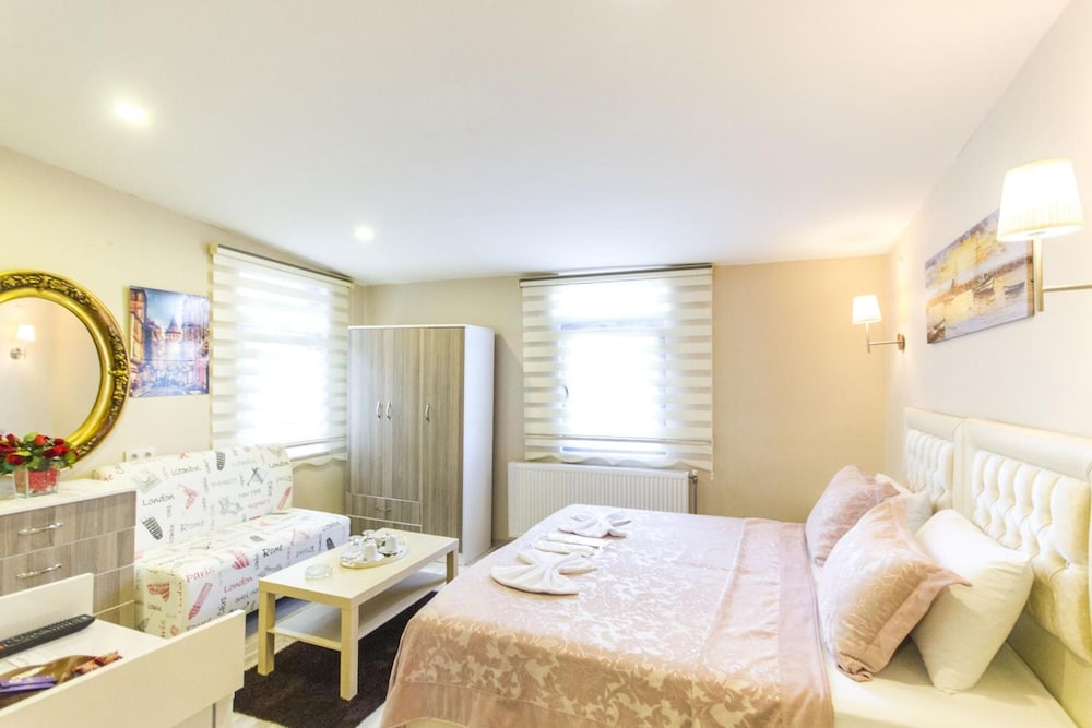 Taksim Ruby Suites 14/50