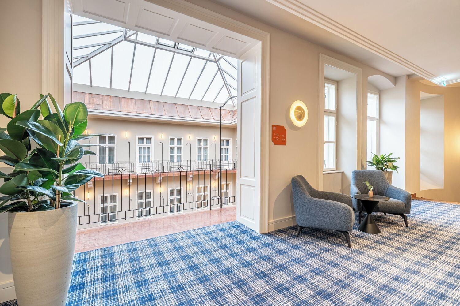 Basiliq Hotel 10/50