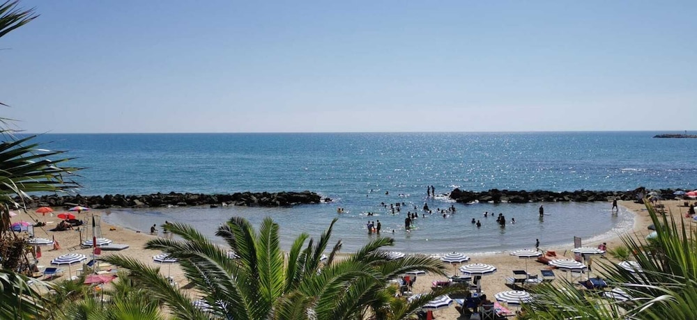Hotel Sul Mare Al Gabbiano 27/50