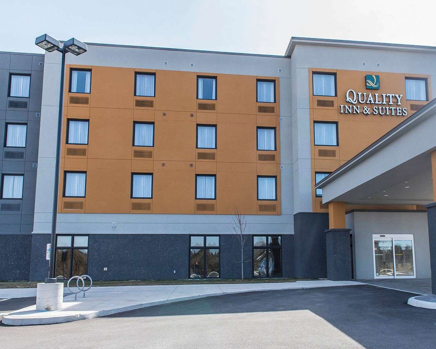 Quality Inn & Suites Kingston, ON 6/45