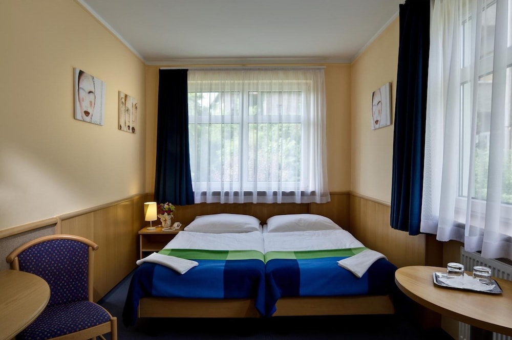 Jagello Business Hotel 12/39