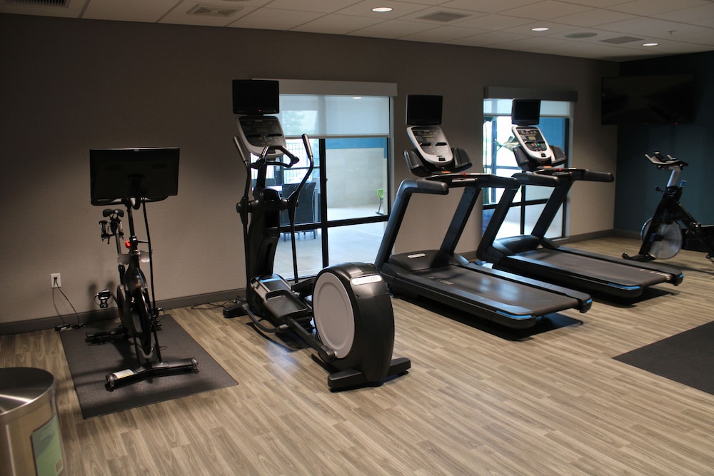 Hampton Inn Suites Pekin Peoria Area Il 30/56