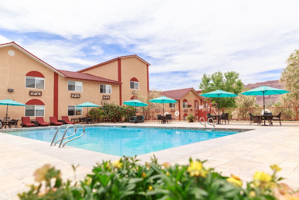 Aarchway Inn 39/45