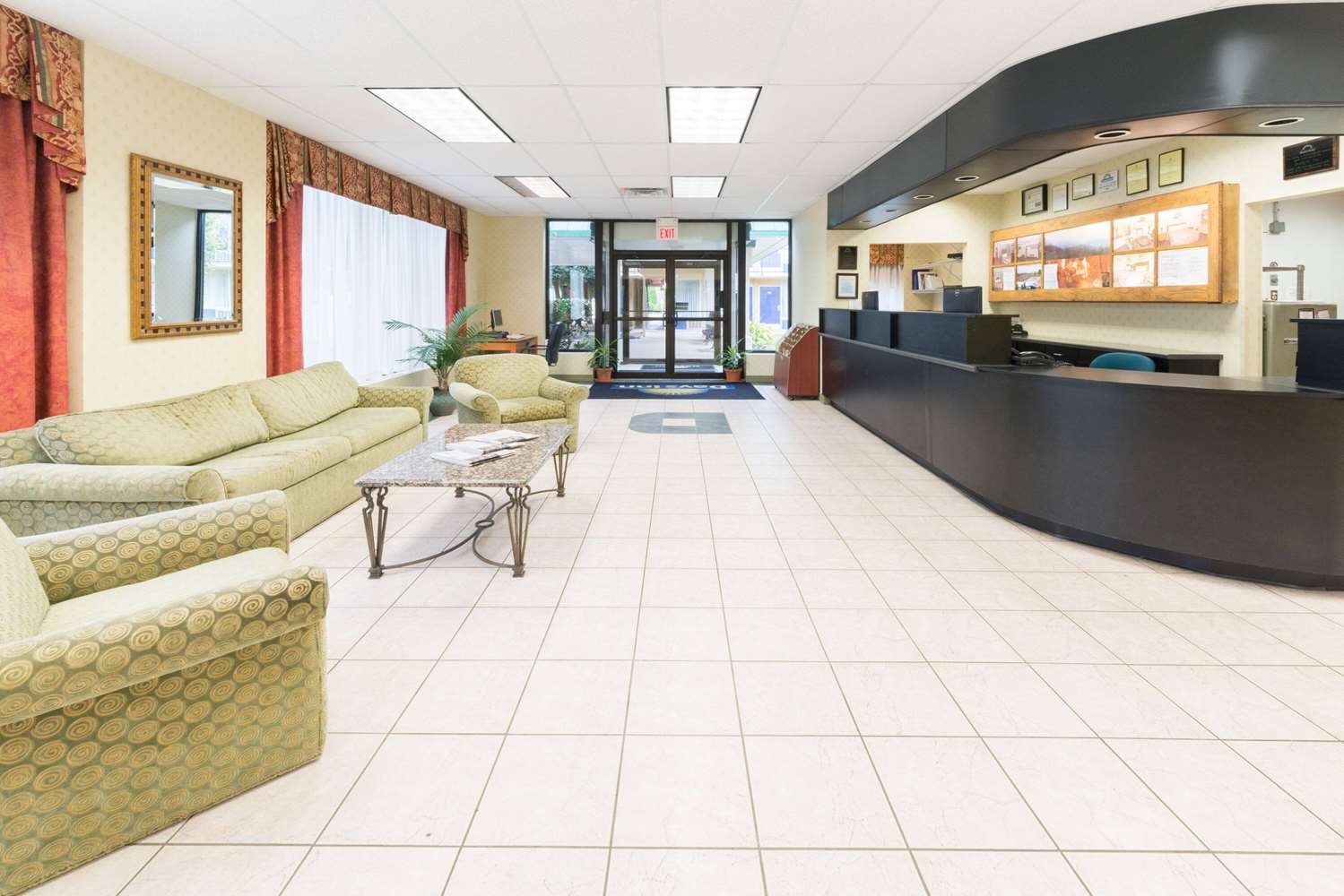 Days Inn by Wyndham Luray Shenandoah 3/33