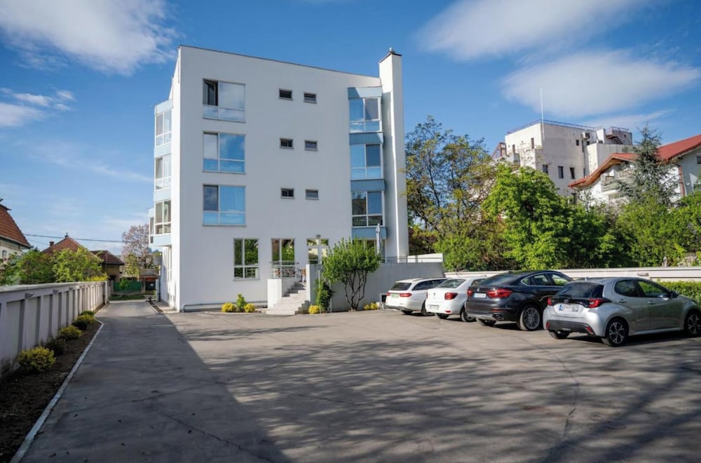 President Hotel 56/63