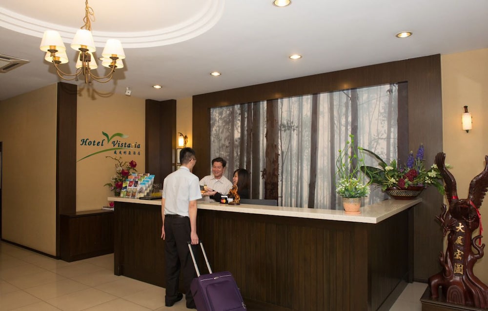 Hotel Vistaria 4/28