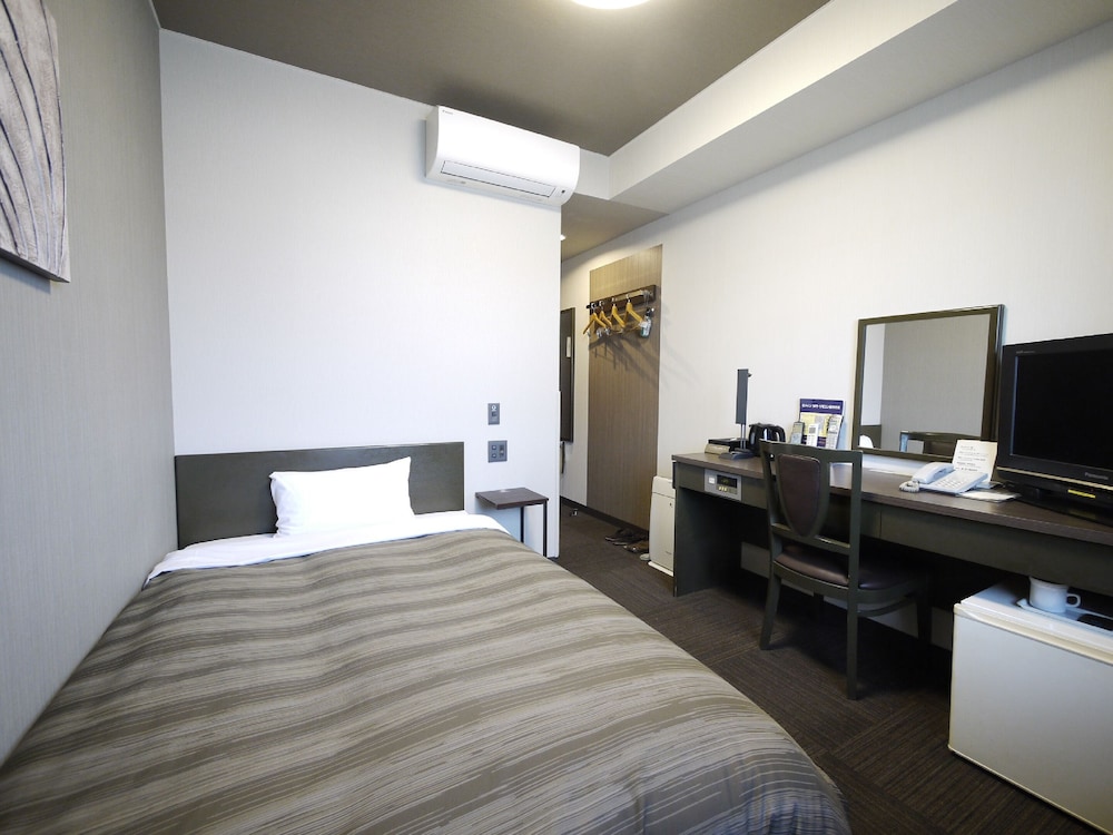 Hotel Route Inn Susono Inter 7/32