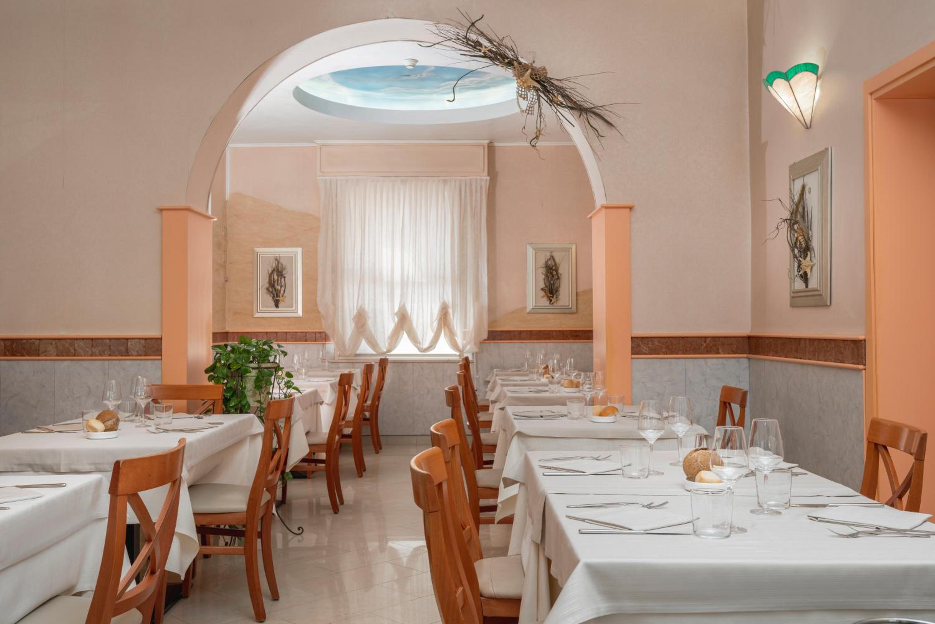 Albergo Ristorante Pozzi 31/50