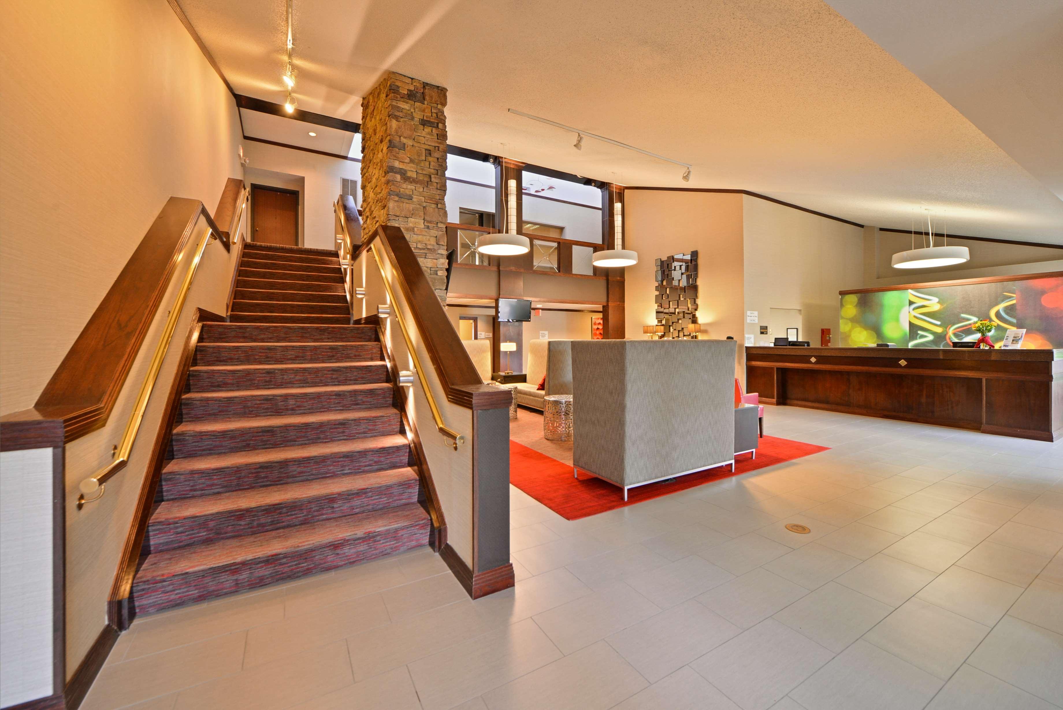 Radisson Hotel Madison 3/43