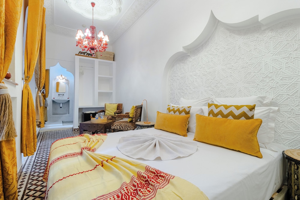 Riad Asrari 21/49