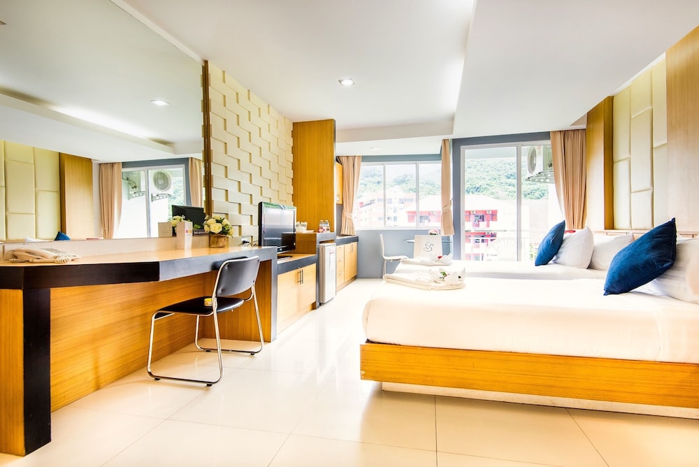 Hallo Patong Hotel 5/66
