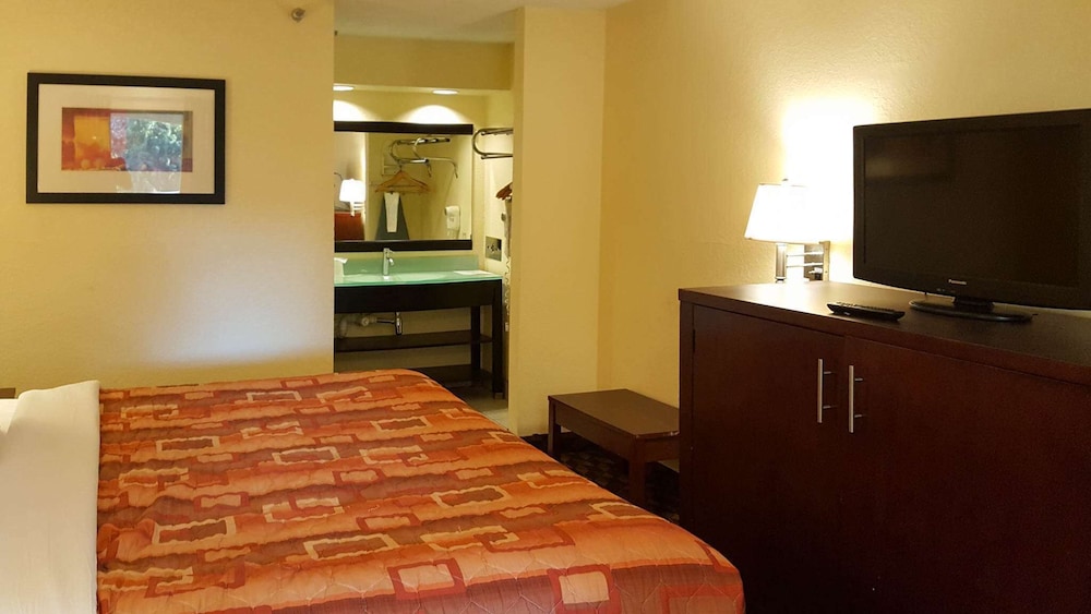 Motel6 Little Rock, AR - Airport 32/54