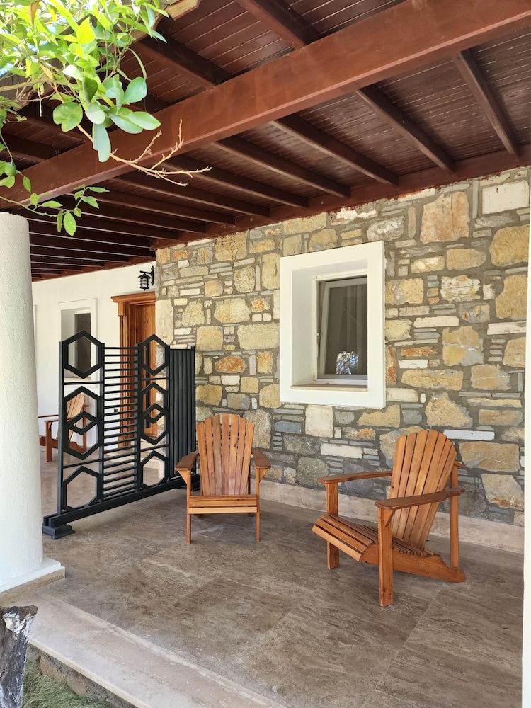 Dolce Vita Luxury Bungalows 28/50