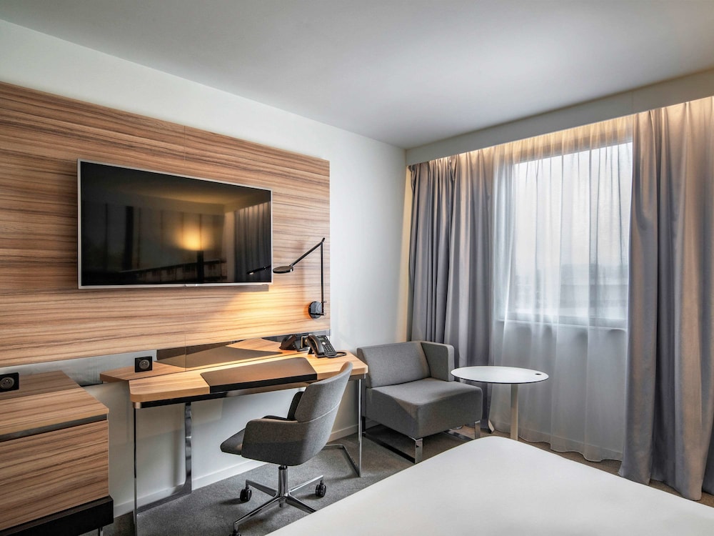 Novotel Saint Etienne Centre Gare Chateaucreux 38/65