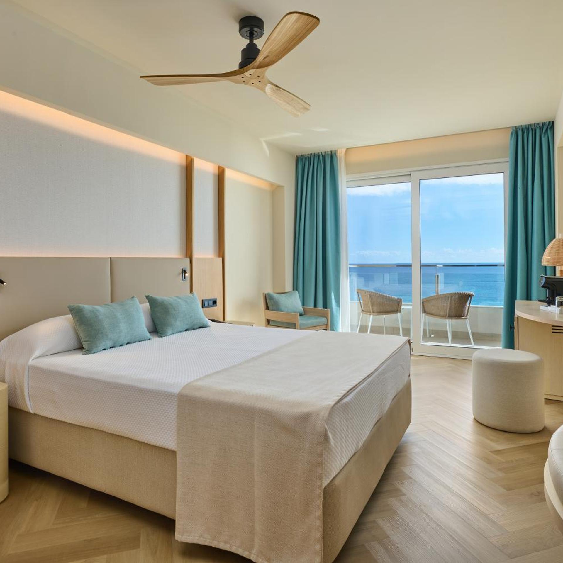 Select, Sea View