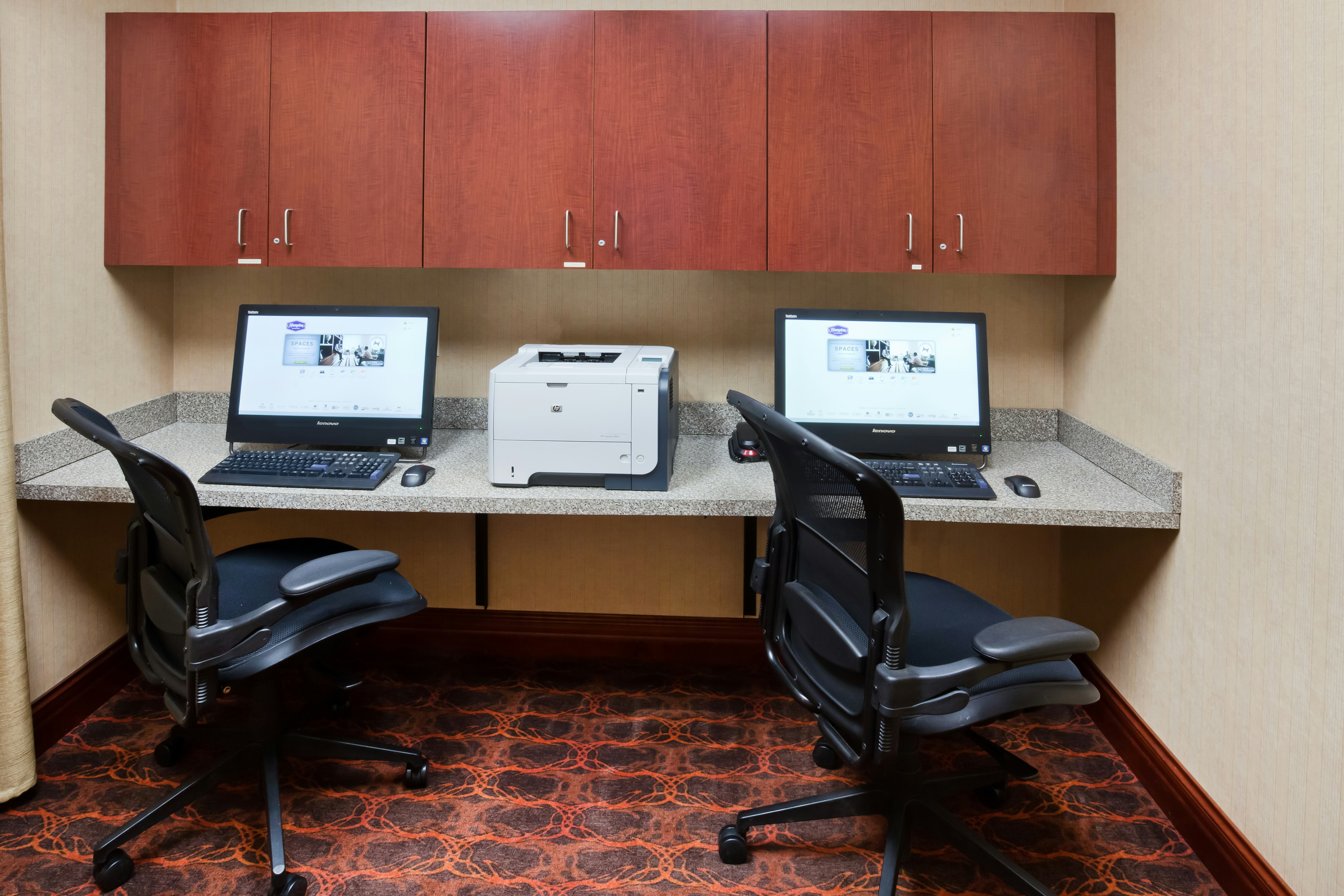 Hampton Inn Fairmont 44/54