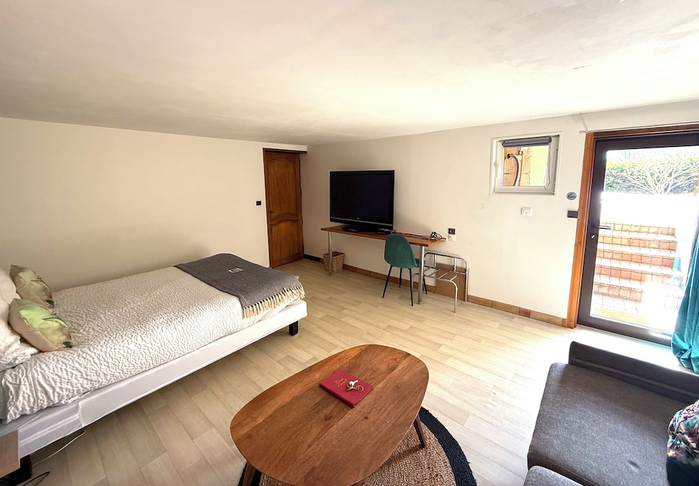 La Villa du Rhone 11/50