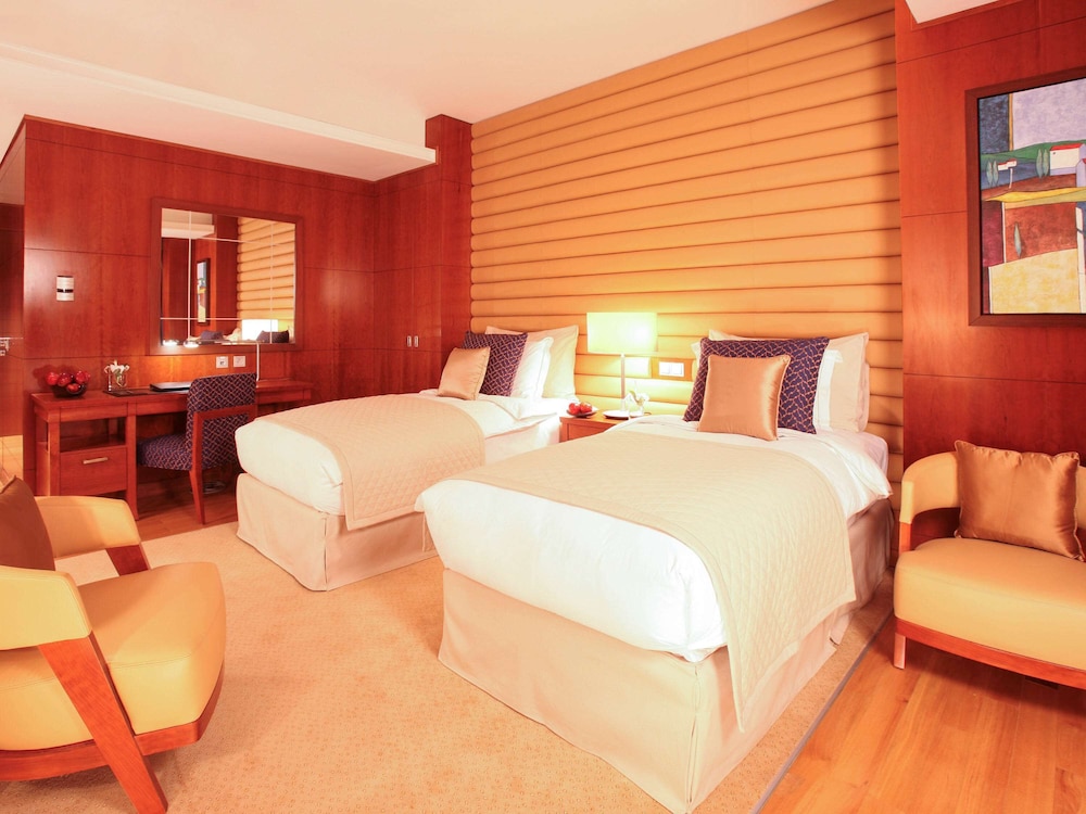 La Cigale Hotel 24/71