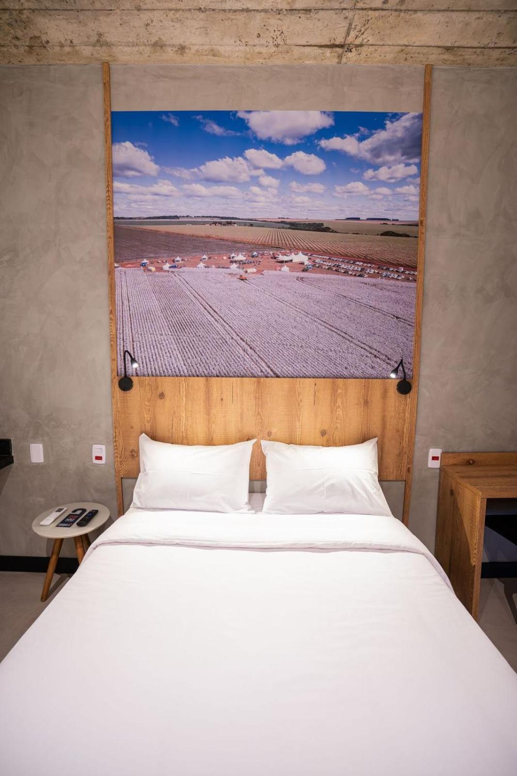 Campos de Holambra Inn 24/50