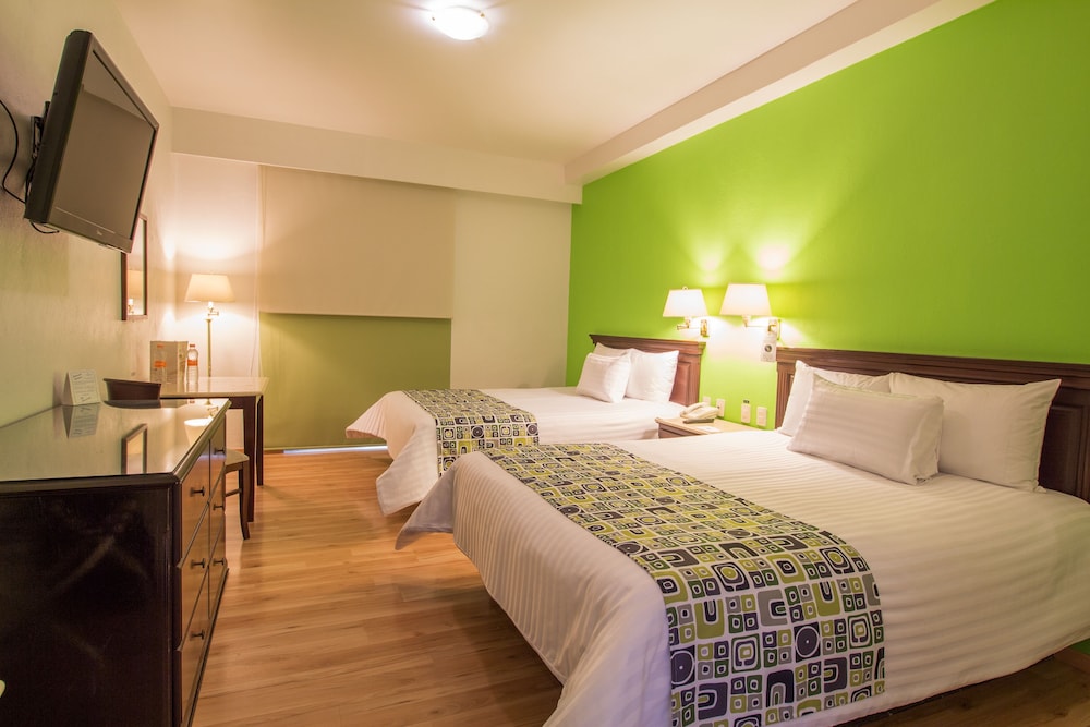 HG HOTEL 17/50