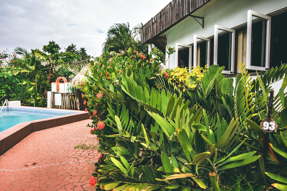 KARIWAK VILLAGE HOLISTIC HAVEN HOTEL 41/50