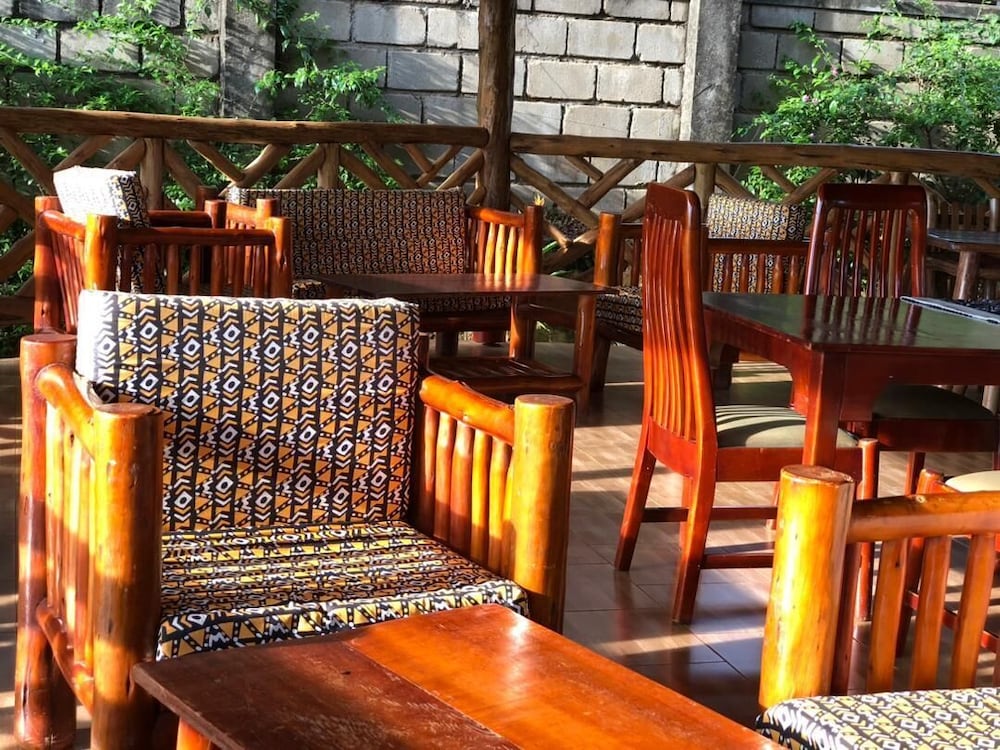 African Roots Guesthouse 22/47