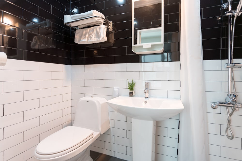 Mono House Hongdae 2 67/71