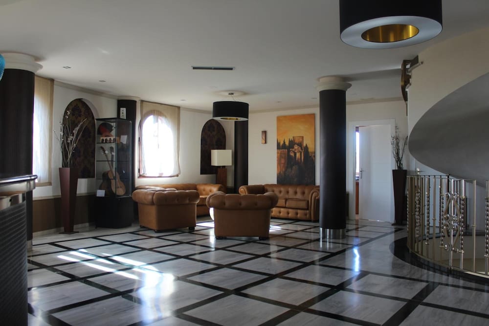 Hotel Reyes Ziries 10/63