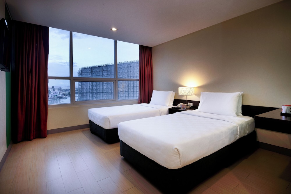 Go Hotels Mandaluyong 16/40