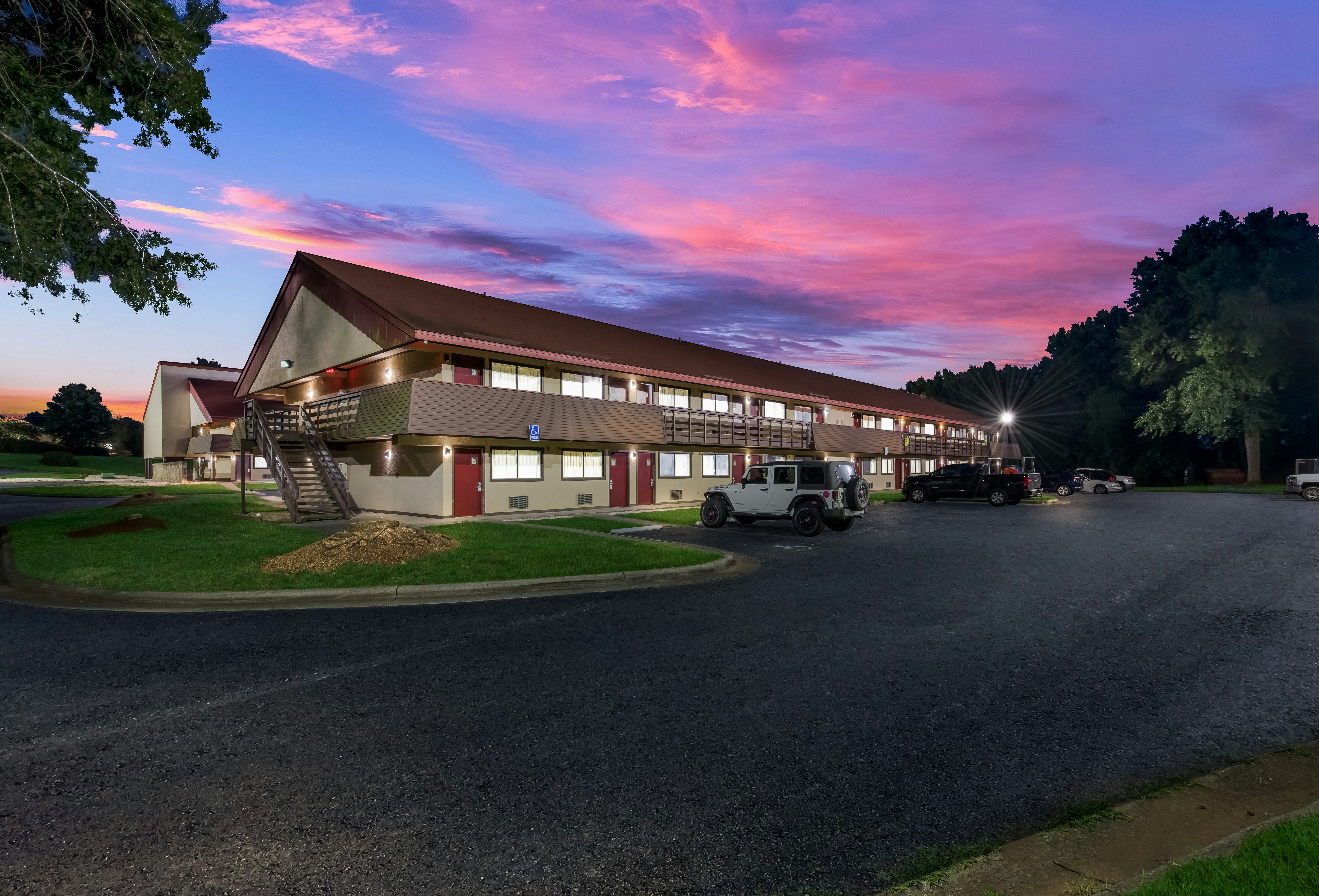Red Roof Inn Hickory 5/34