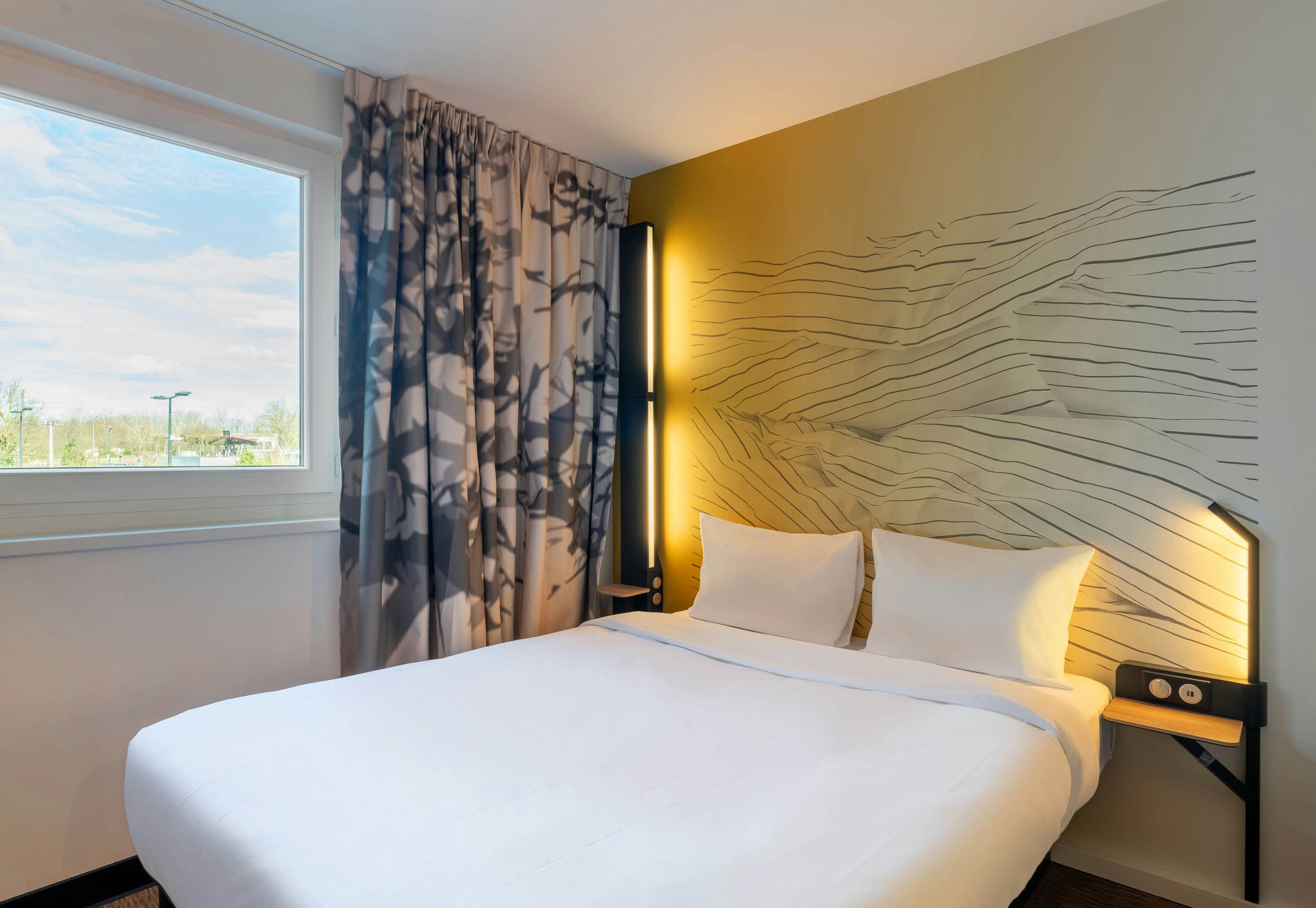 B&B HOTEL Massieux Genay 11/29
