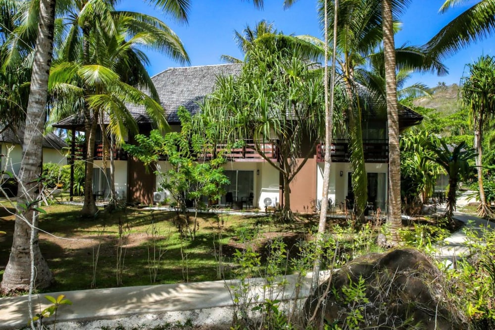 Hotel Royal Bora Bora 3/41