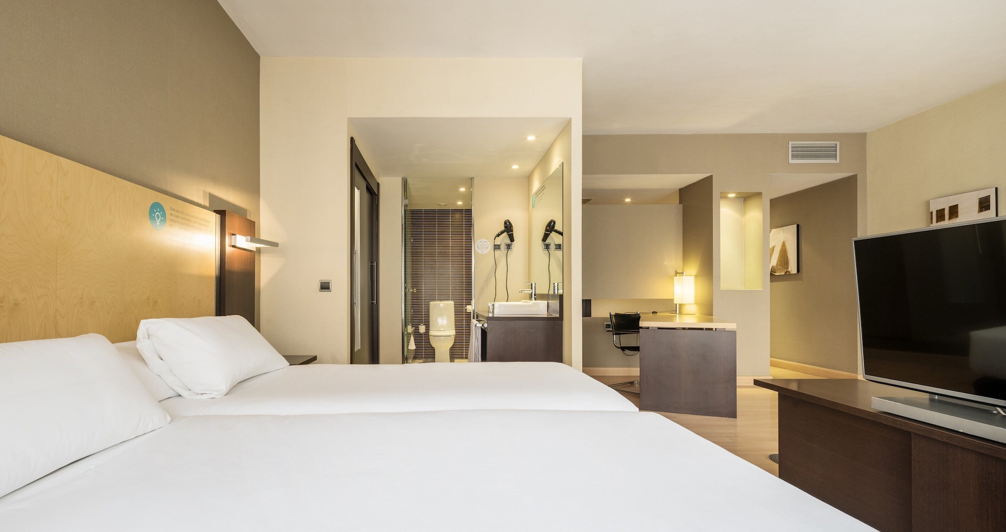 PREMIUM, DOUBLE BED
