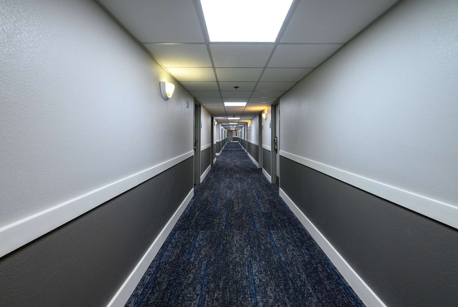 La Quinta Inn & Suites by Wyndham New Haven 28/49