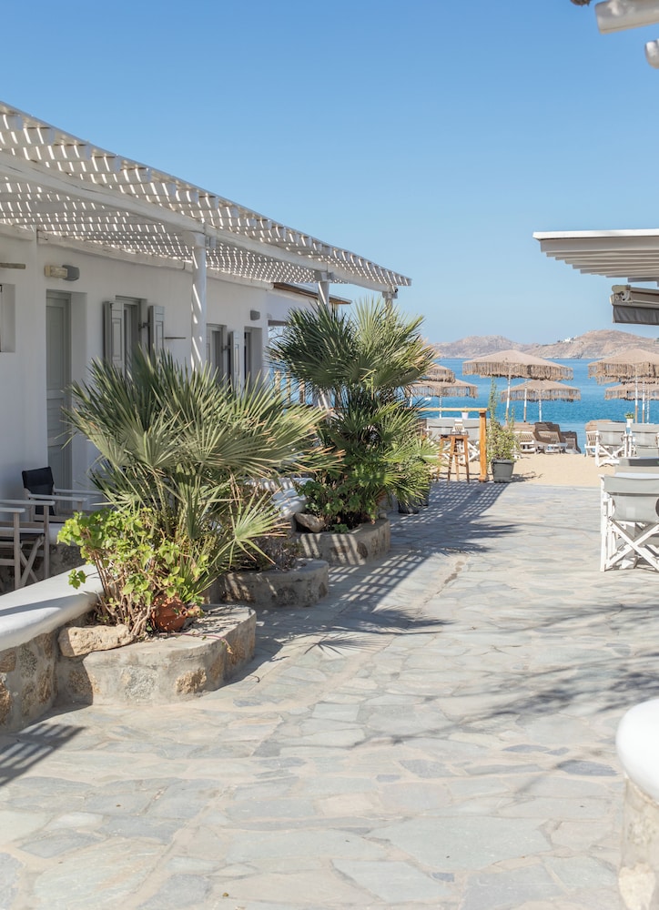 Agia Anna Studios 41/50